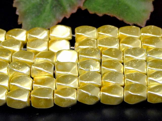 H3-29N　　工場処分品特価 今月半額以下 わけあり ヘマタイト ゴールド 磁気あり 8mm×6mm 磁有 1連80cm 通し針、解説書、1mゴム付き 送料無料 イギリス産 天然石 パワーストーン