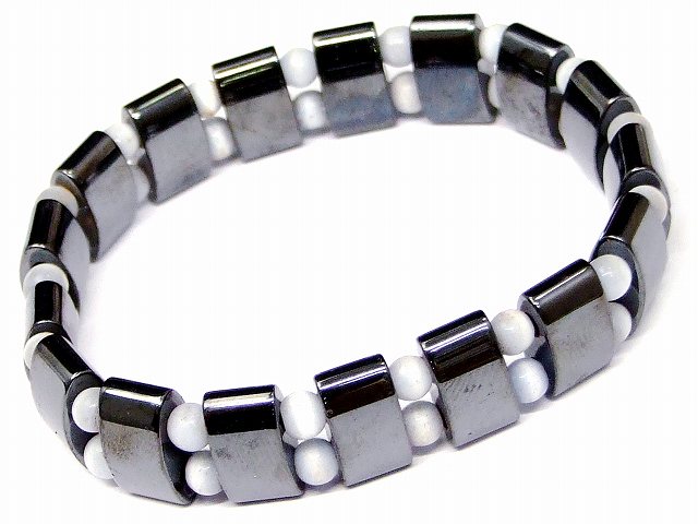 67791　　今月半額 わけあり ヘマタイト 磁気あり 磁有 キャッツアイ 12mm×7mm／4mm バングル 内径16cm ブレスレット 送料無料 イギリス産 天然石 パワーストーン