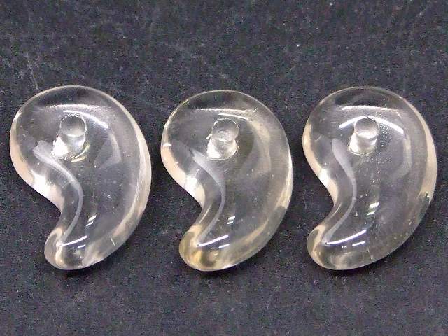 樂天商城 - 67814　　勾玉 茶色 水晶 18mm×12mm 1個売り クリスタル クォーツ 送料無料 天然石 パワーストーン
