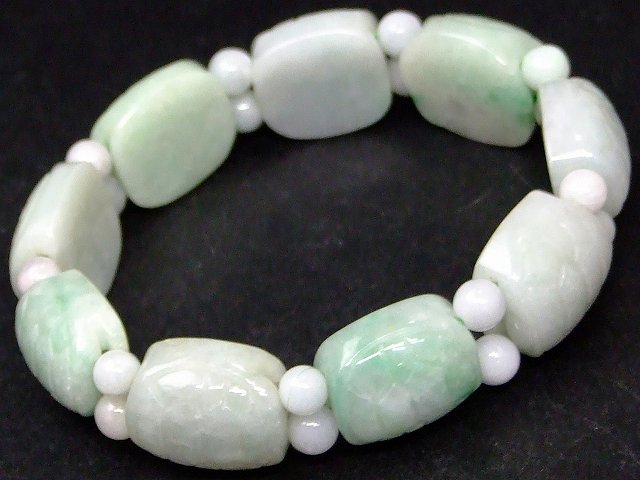 67849ミャンマー翡翠ヒスイ18...