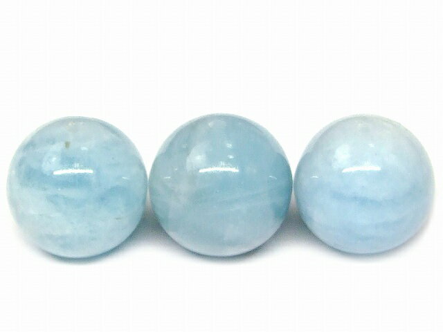 ※画像と同品質のものをお送りします。 オリジナルアクセサリー作りに是非どうぞ〜〜（m−m） ※新品ですが、へこみ・傷など見られる為、わけあり商品として格安にご提供しております。 ご了承の上ご購入くださいませ。 素材 天然石 サイズ 約：玉径15mm〜16mm・±0.5mm　1粒売り 　※ 多少の誤差はご了承下さい。海のような深い癒しのエネルギーを持つストーン エネルギーの滞りを洗い流すようなイメージで、精神的・感情的レベルでの浄化とも言える働きをしてくれます。 エネルギーをデトックスすることで、イライラが解消されたり、無意識に抑圧していた感情を自然に表現できるようになります。 それにより人間関係の摩擦を解消したり、自分の気持ちを人に伝えやすくなる助けとなってくれます。 別名『天使の石』と呼ばれ、美しい若さと幸せな喜びを象徴するとされています。 『幸せな結婚』を象徴するとともに子宝に恵まれる石としても人気の石です。