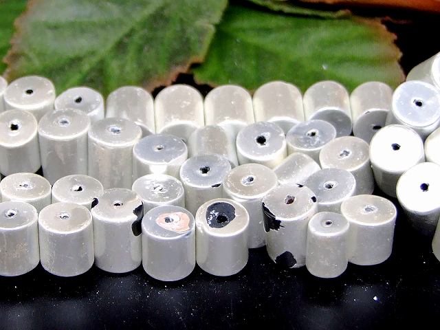 H3-17K　　工場処分品特価 今月半額以下 わけあり ヘマタイト ホワイト 白 磁気あり 10mm×8mm 磁有 600g 約250cm分 送料無料 イギリス産 天然石 パワーストーン