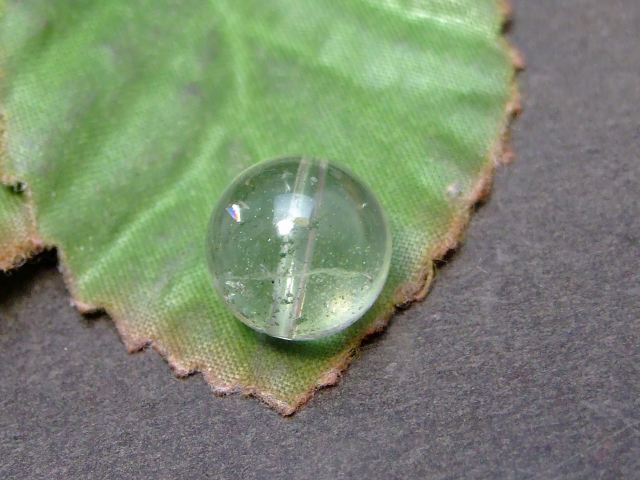 56179　　虹入り ガーデンクォーツ 11mm A 1粒売り 水晶 鑑別済・本物保証 送料無料 ブラジル産 天然石 パワーストーン