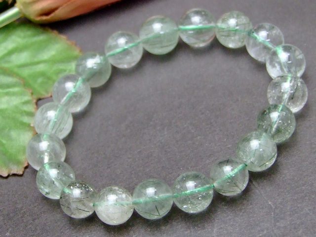 Genuine, Semi-Precious Stones - 57966　　グリーンルチルクォーツ 10mm〜12mm A ブレスレット 内径18cm 針水晶 ポーチ付き 送料無料 ブラジル産 天然石 パワーストーン