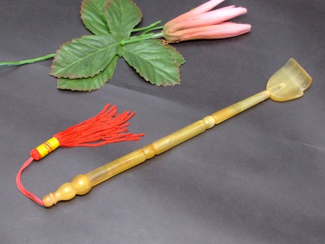 牛角212　　牛角 孫の手 まごのて 背中 肩 頭・顔・ボディのリンパマッサージ 美容 マッサージ用 送料無料 天然