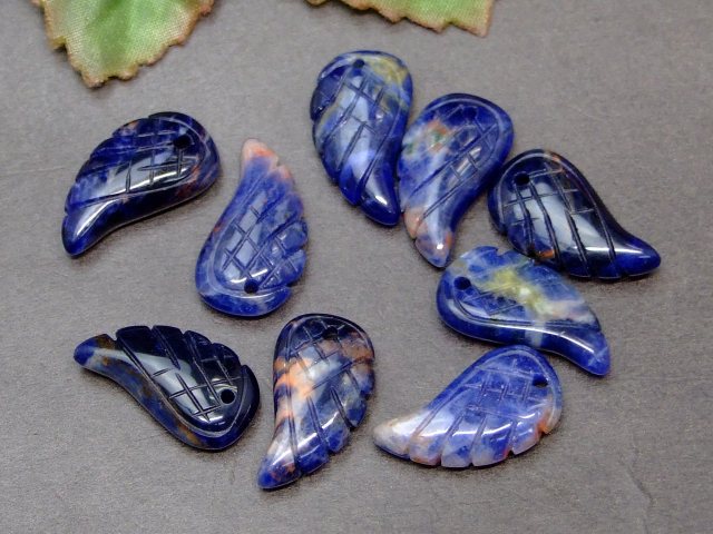 49515G　　18mm×10mm AAA 1個売り 天使の羽 彫り ソーダライト ネコポス送料無料 天然石 パワーストーン