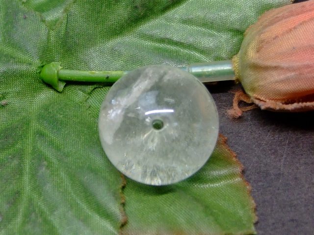 61437 　虹入り 20mm 1粒売り 水晶 クリスタル クォーツ 送料無料 ブラジル産 天然...