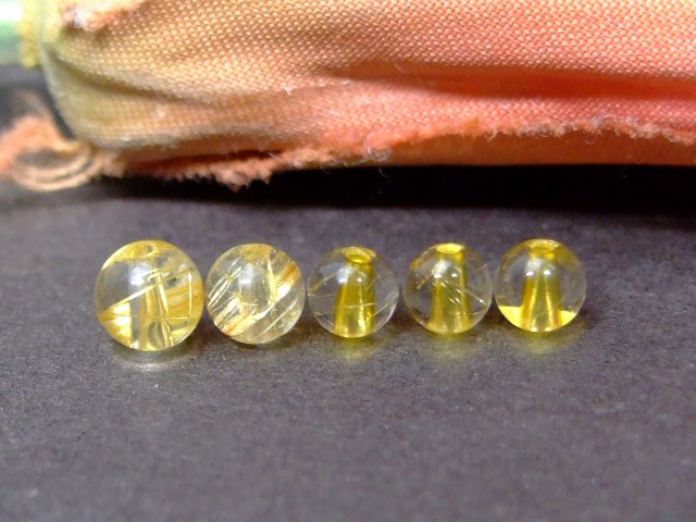 樂天商城 - 61477　今月の半額 1粒売り 4mm〜5mm 3A タイチンルチルクォーツ 針水晶 ネコポス送料無料 ブラジル産 天然石 パワーストーン