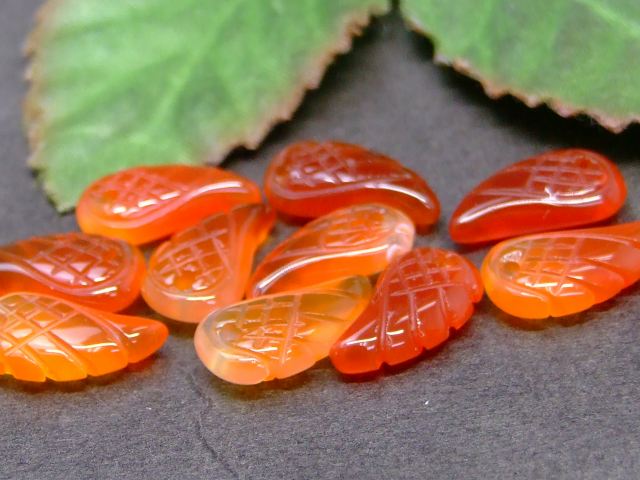 4.18ct奈良県天川村産 レインボーガーネットジェムグレードルース 日本加工