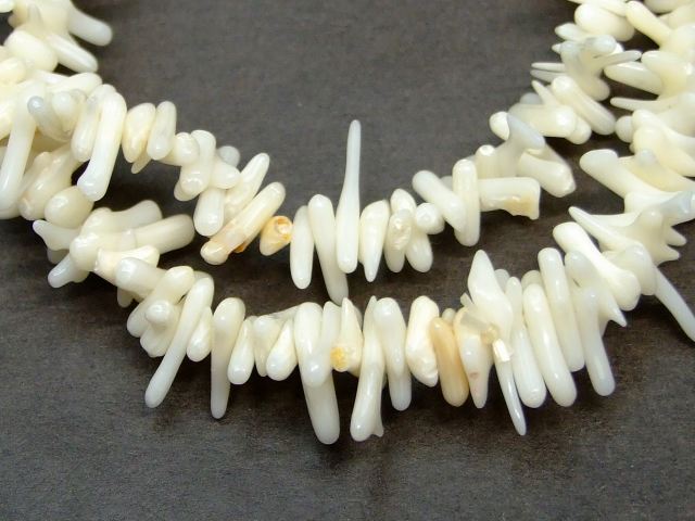 g3-343M　　白珊瑚 サンゴ コーラル さざれ ブレスレット 内径選択可能 ネコポス送料無料 アフリカ産 天然石 パワーストーン