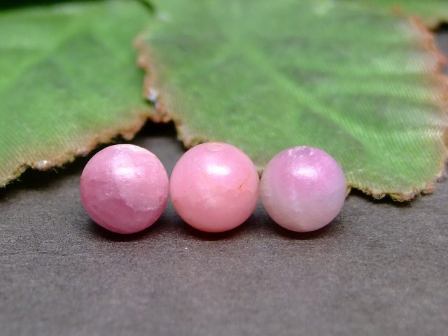 62544　　フロスト ルビー 7mm A 1粒売り ネコポス送料無料 ベトナム産 天然石 パワーストーン