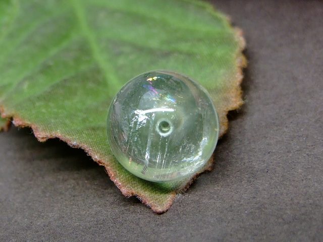 62667　　虹入り 13mm AA 1粒売り ファントム 水晶 クリスタル クォーツ ブラジル産 ネコポス送料無料 天然石 パワーストーン