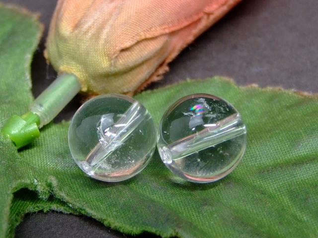 62262 今月の半額 虹入り 12mm 1粒売り 水晶 クリスタル クォーツ ネコポス送料無料 天然石 パワーストーン