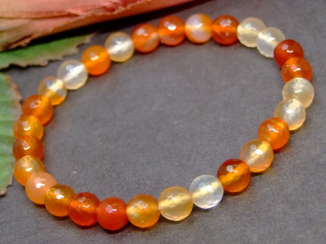 62451　　カーネリアン 6mm カット ブレスレット 内径16cm ポーチ付き 鑑別済・本物保証 ネコポス送料無料 ブラジル産 天然石 パワーストーン