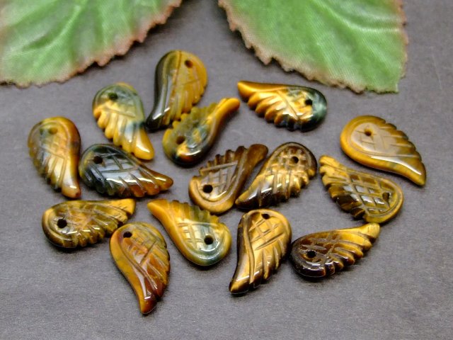 63006　　15mm×8mm 1個売り 天使の羽 彫り 青黄虎 ネコポス送料無料 天然石 パワーストーン