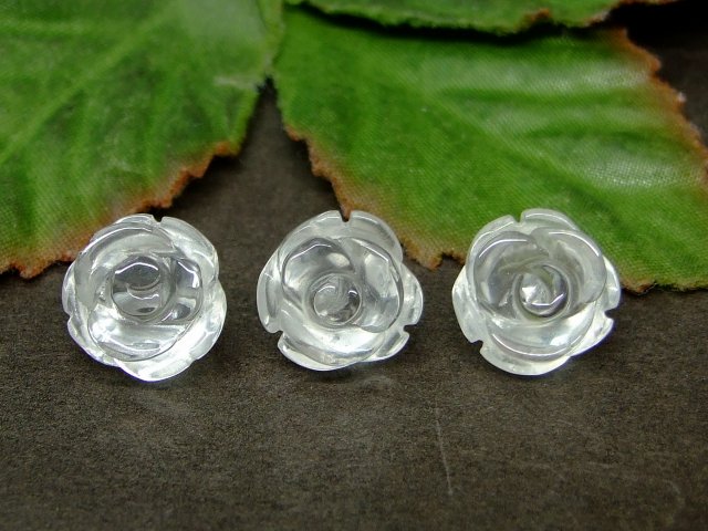 63030　　12mm 水晶 クリスタル 手彫 バラ彫り 1粒売り ネコポス送料無料 天然石 パワーストーン