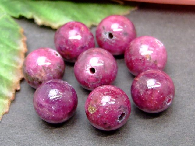 63672　　今月の半額 わけあり 11mm〜12mm 1粒売り ルビー 送料無料 ベトナム産 天然石 パワーストーン