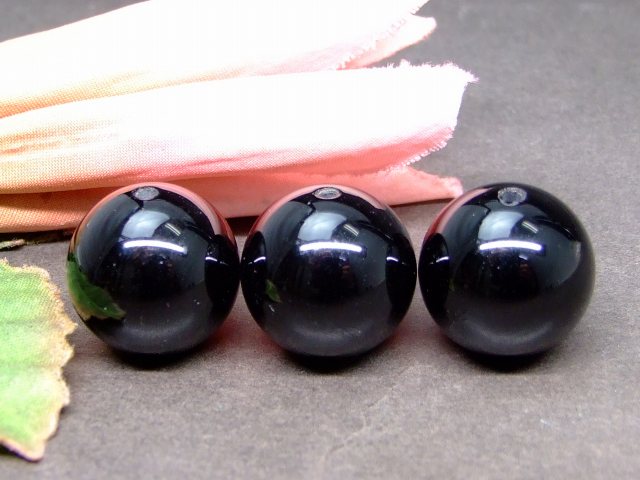 g3-466A　　オニキス 18mm 5A 1粒売り ブラジル産 ネコポス送料無料 天然石 パワーストーン