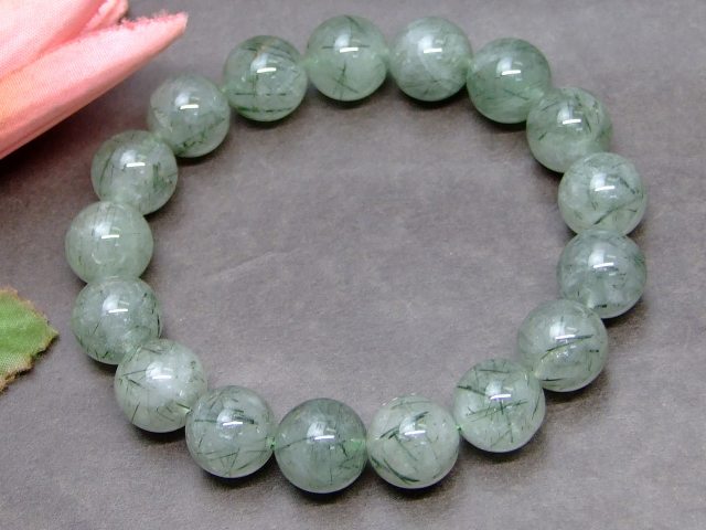 g3-1036A　　グリーンルチルクォーツ 12mm AA+ ブレスレット 内径17cm 針水晶 ポーチ付き 送料無料 ブラジル産 天然石 パワーストーン