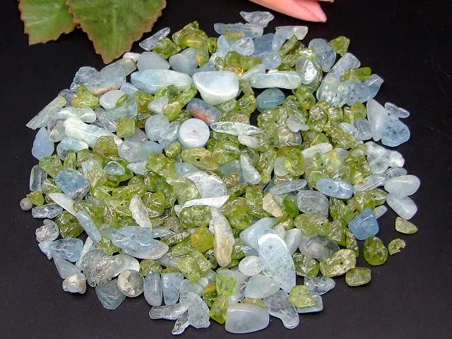 66552　　さざれ 100g アクアマリン ペリドット ミックス石 送料無料 天然石 パワーストーン