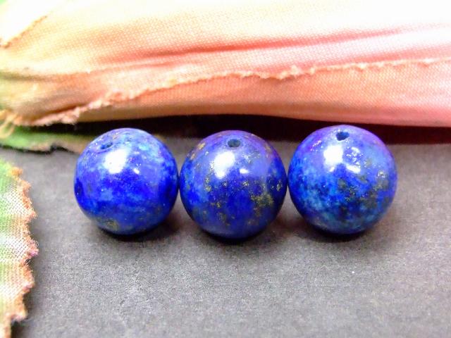 63877　　今月の半額 わけあり ラピスラズリ 瑠璃石 10mm 1粒売り 鑑別済・本物保証 ネコポス送料無料 天然石 パワーストーン