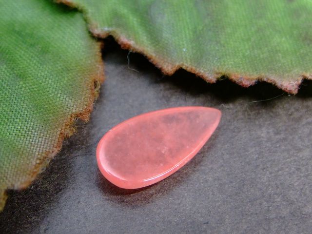 64307　　アイスインカローズ 13mm×7mm 5A 1個売り ルース 裸石 穴なし ペンダントトップにも 送料無料 アルゼンチン産 天然石 パワーストーン