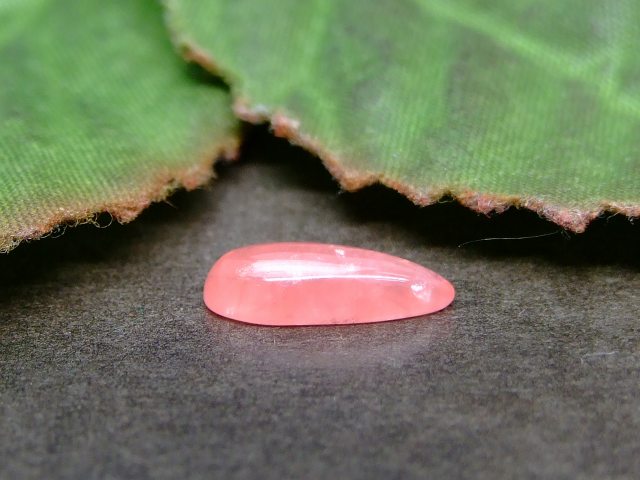 タロットクロス tarot 占い 神秘的 タペストリー おしゃれ 祭壇 撮影背景 正方形 グッズ アクセサリー 黒 赤 オレンジ 宇宙 太陽 光 エネルギー 星