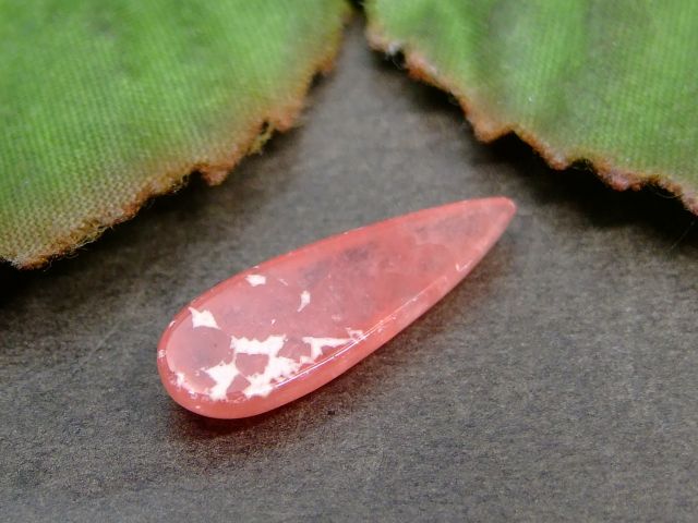 64318　　今月の半額 わけあり アイスインカローズ 19.5mm×6.5mm 1個売り ルース 裸石 穴なし ペンダントトップにも 送料無料 アルゼンチン産 天然石 パワーストーン