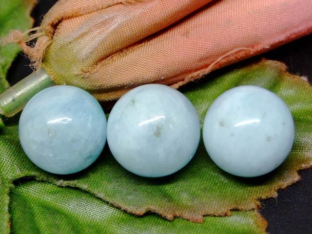 g3-203Y　　今月の半額 わけあり アクアマリン 12mm～13mm 1粒売り ネコポス送料無料 ブラジル産 天然石 パワーストーン