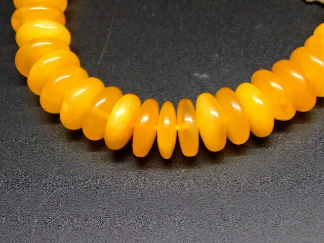 アヴェンチュリン 【天然石ビーズ】 しずく 滴 ドロップビーズ 片穴 約18x7mm前後 《1個》