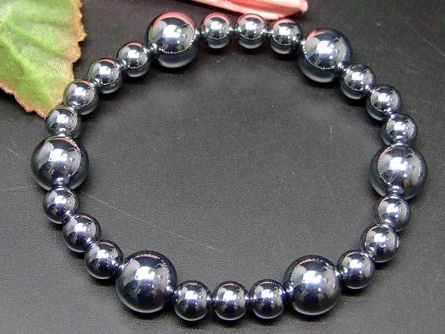 66243　　今月の半額 AA 6mm／10mm テラヘルツ 鉱石 丸玉 ブレスレット 内径調整可 ポーチ付き 公的機関にて検査済み 送料無料 高純度テラヘルツを激安入荷 高品質 ビーズ 美肌ストーン