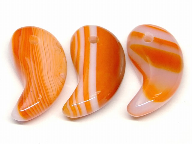 66448H　　勾玉 縞瑪瑙 5A 31×17mm 1個売り メノウ アゲート 送料無料 天然石 パワーストーン