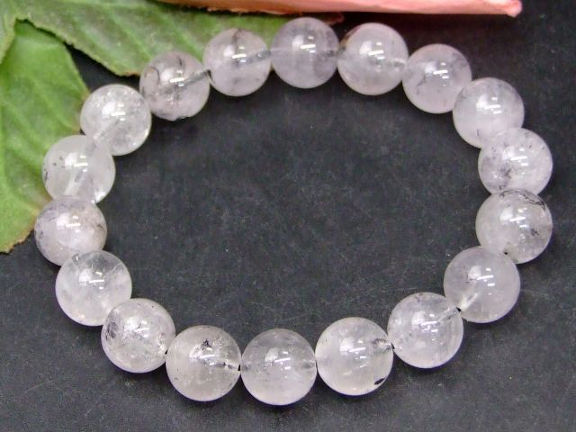 68195　　グラファイトインクォーツ 12mm A+ ブレスレット 内径18cm 黒鉛 石墨入り水晶 クリスタル ポーチ付き ブラジル産 送料無料 天然石 パワーストーン