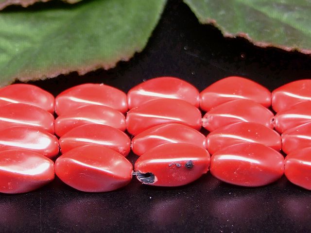 H3-8E　　工場処分品特価 今月半額以下 わけあり ヘマタイト 赤紅 磁気あり 12mm×6mm 磁有 1連40cm 通し針、解説書、1mゴム付き 送料無料 イギリス産 天然石 パワーストーン