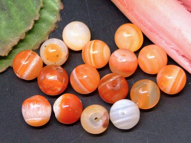 66832　　今月の半額 わけあり 赤天眼石 8mm 1粒売り 神の眼 ネコポス送料無料 チベット産 天然石 パワーストーン