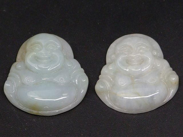 66847　　ミャンマー翡翠 ペンダントトップ 25mm×23mm 1個売り 七福神 布袋 笑門来福 ヒスイ ジェイド ジェード ミャンマー産 送料無料 天然石 パワーストーン