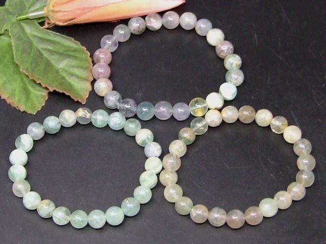 66539A　　今月の半額 わけあり フローライト 8mm〜9mm ブレスレット 内径17cm ポーチ付き 送料無料 天然石 パワーストーン