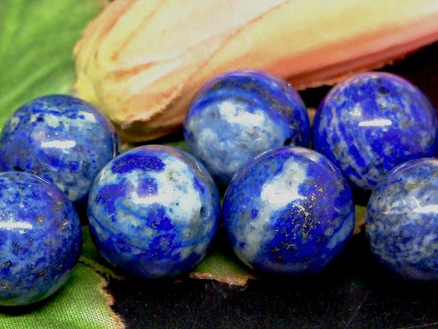67374　　今月の半額 ラピスラズリ 瑠璃石 16mm A 1粒売り 鑑別済・本物保証 ネコポス送料無料 天然石 パワーストーン