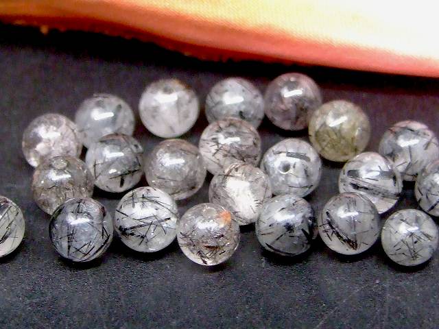 64437　　今月の半額 わけあり ブラックルチルクォーツ 針水晶 5mm〜6mm 1粒売り ネコポス送料無料 ブラジル産 天然石 パワーストーン