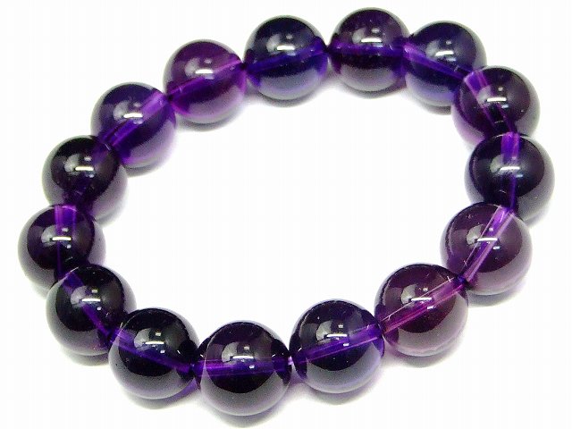 ※画像と同品質のものをお送りします。 オリジナルアクセサリー作りに是非どうぞ〜〜（m−m） ポーチに入れた状態で発送いたしますので、そのままプレゼントとしてご利用頂けます。 ※新品ですが、へこみ・傷など見られる為、わけあり商品として格安にご...