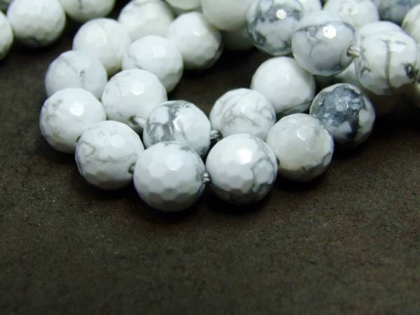 ≪g3-340A≫●128面カット●8mmカット●ハウライト●1連38cm 通し針、解説書、1mゴム付き●ネコポス送料無料●パーツ●ビーズ●オーストリア産●天然石●パワーストーン