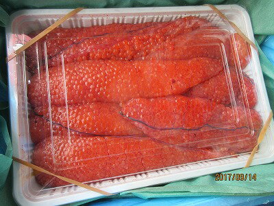 イクラ　いくら　生イクラ　【生筋子　秋鮭　 2kg】「送料込み」　醤油イクラ　塩イクラ　 サケ　　筋子　 北海道産