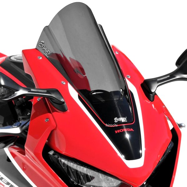 アルマックス ERMAX Aeromax スクリーン 39cm17年-19年 ホンダ CBR1000RRカラー:ライトブラックスクリーン高さ:約39cm素材:PMMAアクリル樹脂※画像は参考となります。実際の色、素材、タイプは表記のものとなりますのでご注意下さい。※メーカーエンブレム、ステッカー等予告なく変更になります。ご了承の上ご購入をお願いします。※海外輸入品の為、納期予定は1-2ヶ月程度となります。予めご了承ください。正規輸入品【ERMAX】フランス製スクリーンで有名なErmaxは、世界中で販売されておりMotoGPやEnduranceSBKなどのレースシーンでも採用され数多くのレースを制しています。欧州の有名、高品質な製品とされています。0701S87-03楽天 HD店