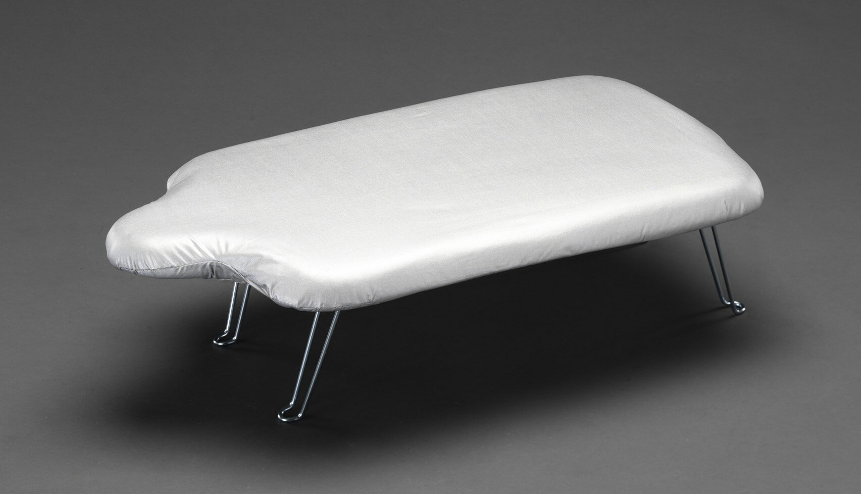 【メーカー在庫あり】 エスコ ESCO 690x370x200(H)mm アイロン台(アルミコート) 000012260188 HD