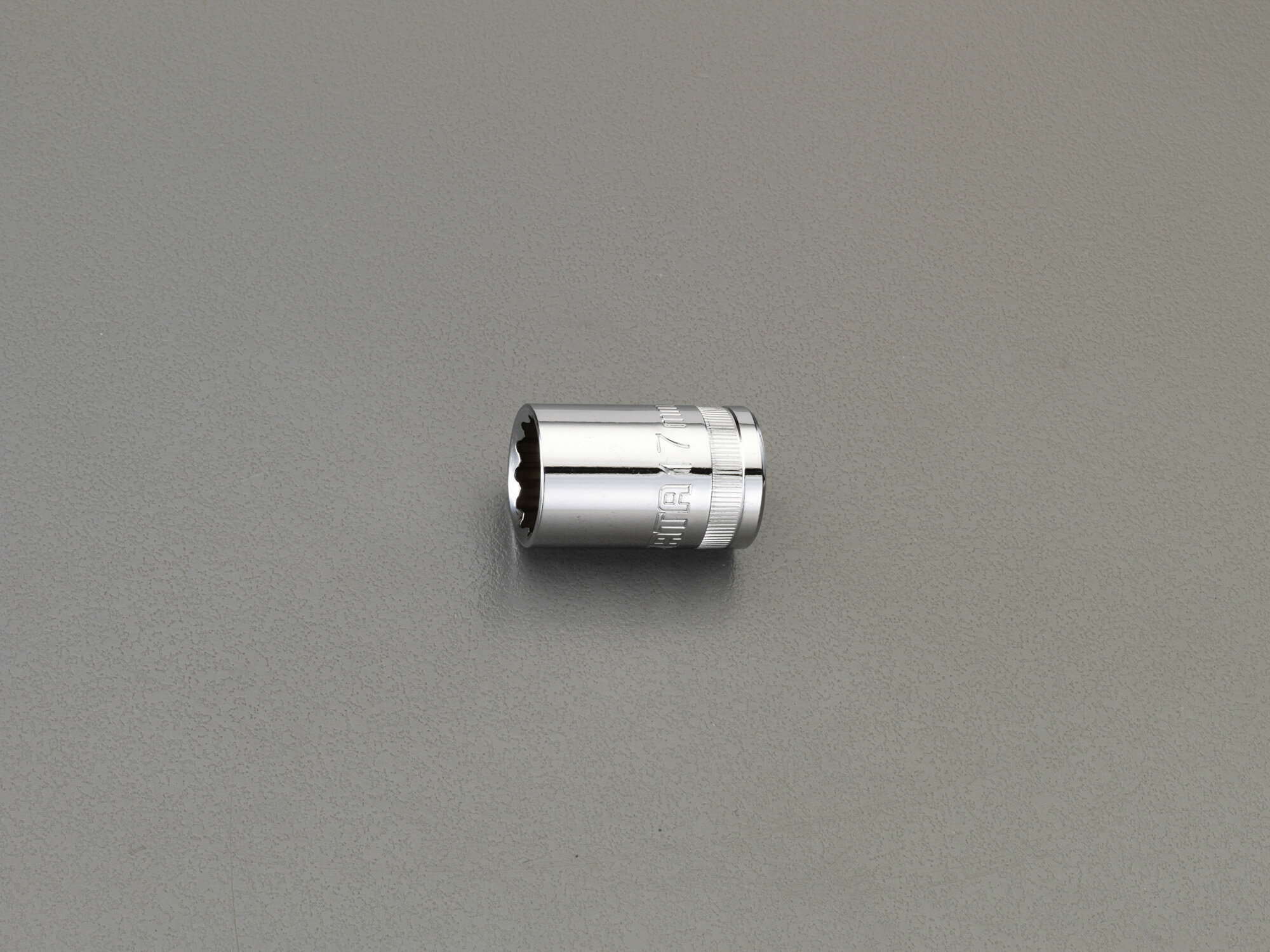 【メーカー在庫あり】 エスコ ESCO 1/2"sqx32mm ソケット(12角) 000012252001 HD店