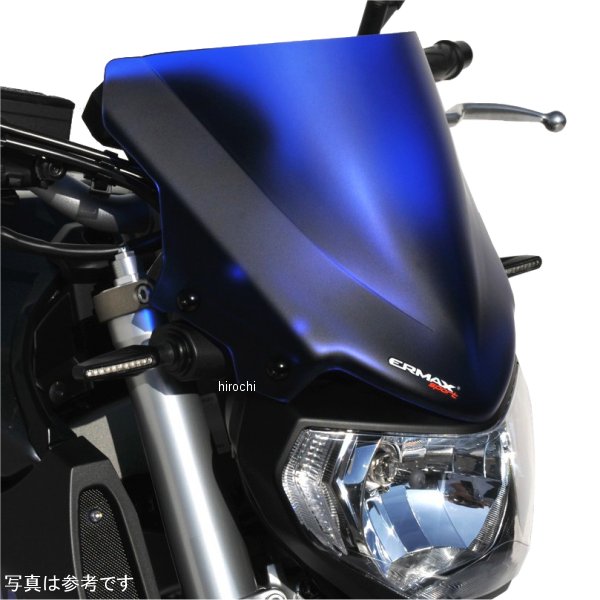 アルマックス ERMAX スポーツ スクリーン14年-16年 ヤマハ MT-09カラー:ネオンオレンジ型番:0204Y89-xxスクリーン高さ:約25cm素材:PMMAアクリル樹脂取付用部品付属※画像は参考となります。実際の色、素材、タイプは表記のものとなりますのでご注意下さい。※メーカーエンブレム、ステッカー等予告なく変更になります。ご了承の上ご購入をお願いします。※海外輸入品の為、納期予定は3週間から4週間程度となります。予めご了承ください。正規輸入品【ERMAX】フランス製スクリーンで有名なErmaxは、世界中で販売されておりMotoGPやEnduranceSBKなどのレースシーンでも採用され数多くのレースを制しています。欧州の有名、高品質な製品とされています。030211117楽天 HD店