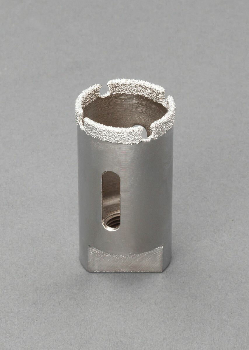 ●サイズ(刃先外径)…50mm●刃先内径…45mm●全長…54mm●有効長…42mm●電着範囲（幅）…3mm●砥粒…ダイヤモンドD427（＃40/50）●適用アーバー…EA823L-5A切れ味が良く、ダイヤが長持ちします。000012241141楽天 HD店　