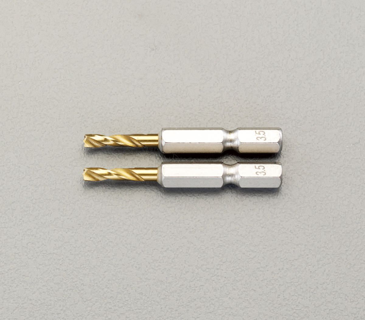 ●材質…HSS(チタニウムコーティング)●サイズ…5.0mm●全長…57mm●刃長…26mm●六角シャンク…6.35mm●入数…2本入りインパクト使用可000012213469楽天 HD店　