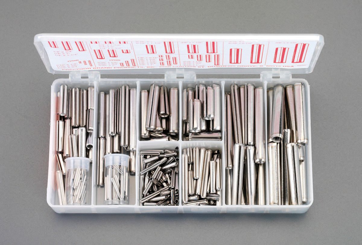 ●(セット内容):サイズ（入数）:1/16"×1/4"(15)1/16"×1/2"(15)1/16"×3/4"(15)3/32"×1/2"(15)3/32"×3/4"(15)3/32"×1" (15)1/8"×5/16"(15)1/8"×3/8"(15)1/8"×1/2"(15)1/8"×5/8"(15)1/8"×3/4"(15)1/8"×1"(15)3/16"×1/2"(10)3/16"×3/4"(10)3/16"×1" (10)3/16"×1-1/2"(10)1/4"×3/4"(10)1/4"×1"(10)1/4"×1-1/4"(5)1/4"×1-1/2"(5)1/4"×2"(5)1/4"×2-1/2"(5)5/16"×1" (5)5/16"×1-1/2"(5)5/16"×2" (5)5/16"×2-1/2"(5)3/8"×1"(5)3/8"×1-1/2"(5)3/8"×2"(5)3/8"×2-1/2"(5)●材質:SUS304●ケースサイズ:210×110×35mm●総重量:約1kg000012202369楽天 HD店　