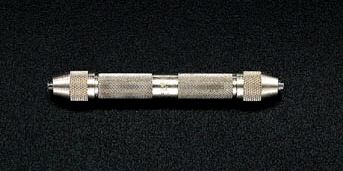 ●チャック能力…φ0〜0.8mm、φ0.8〜1.6mm、φ1.6〜2.5mm、φ2.5〜3.2mm●全長…95mm●材質…アルミ製リバーシブルコレット使用(差し替式)2チャックタイプ000012051890楽天 HD店　